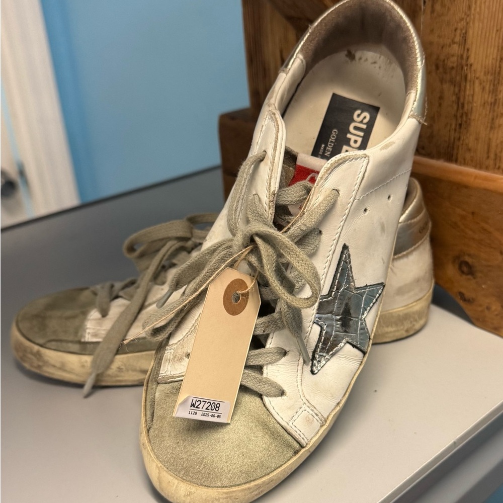 Authentic Golden Goose Size 7 1/2